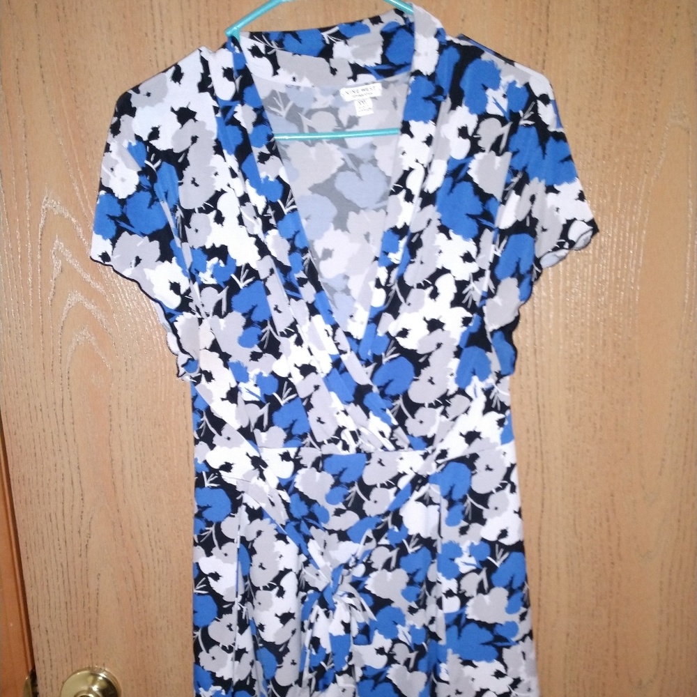 Nine West blouse